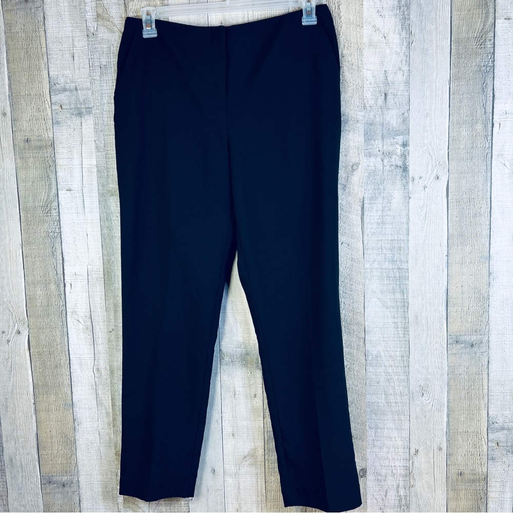 JM Collection Size 6 Black Slacks With Front Pockets w/Mock Back Pockets